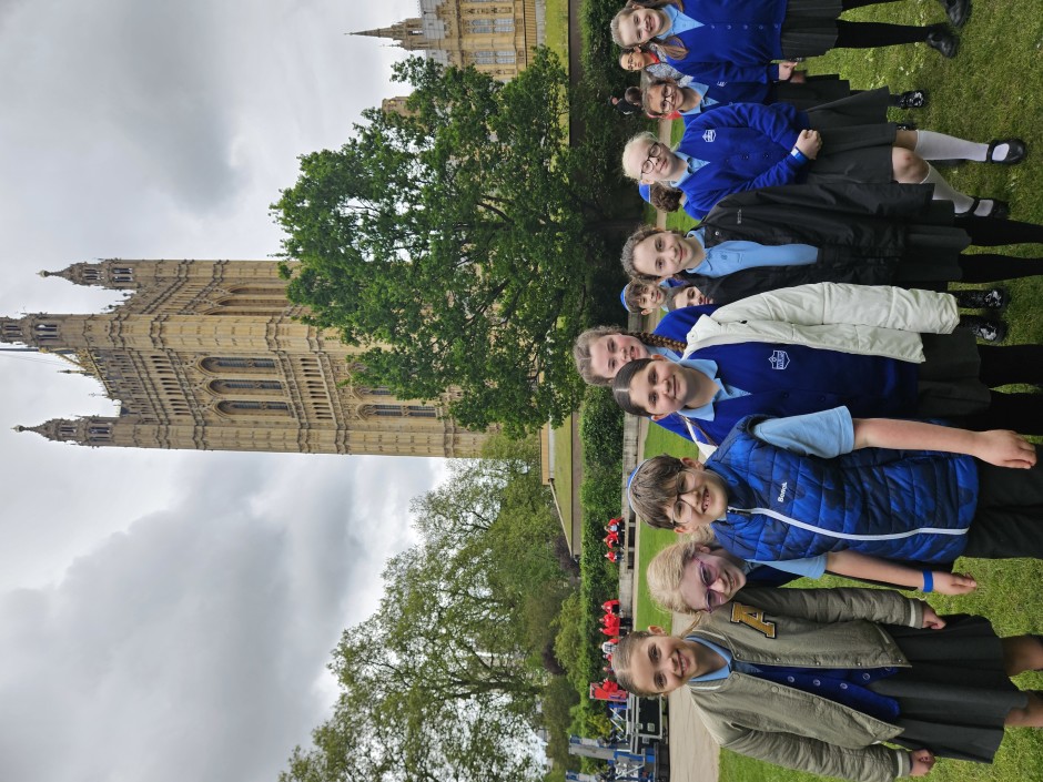 Choir at National Yom Hashoah UK Ceremony in Westminster